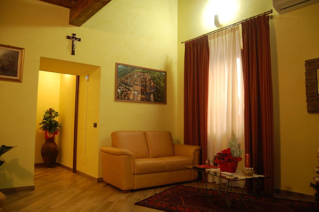 L'Arco Dei Sogni 호텔 Malvagna 외부 사진