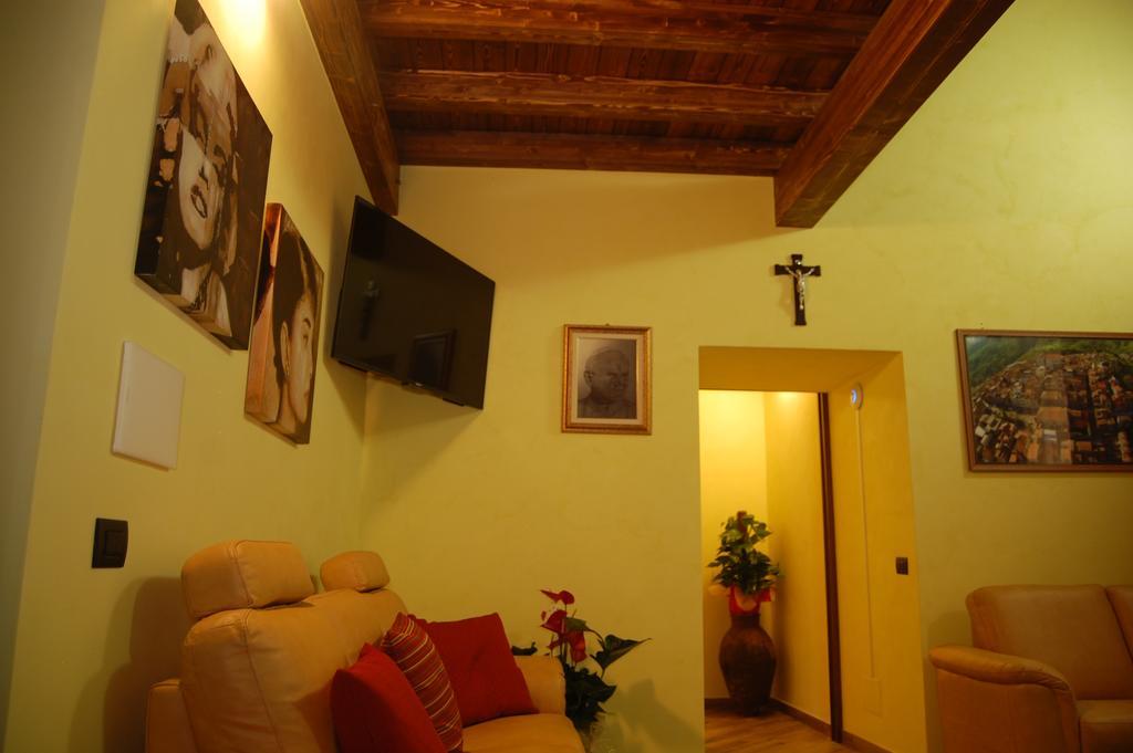 L'Arco Dei Sogni 호텔 Malvagna 외부 사진